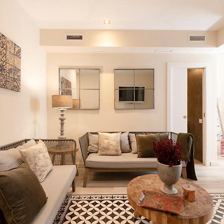 Chic Apartments บาร์เซโลนา ภายนอก รูปภาพ