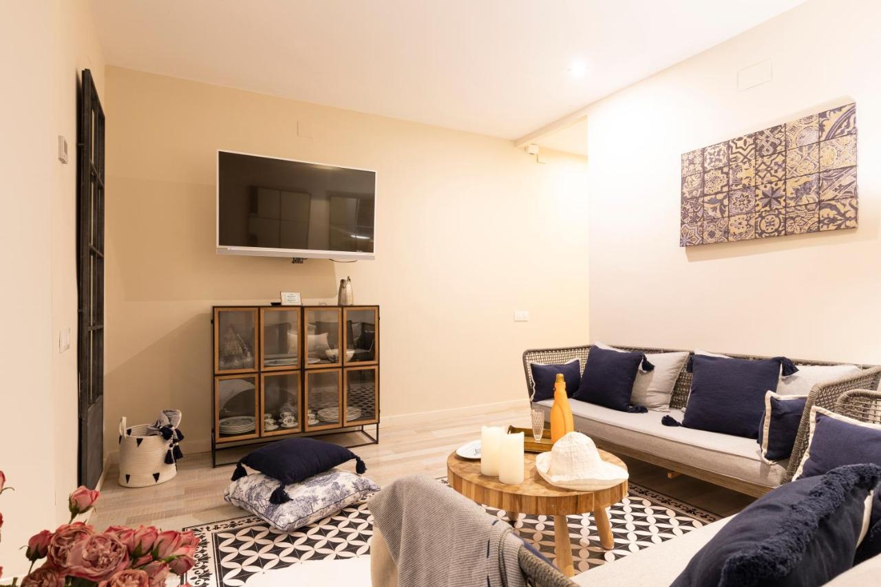 Chic Apartments บาร์เซโลนา ภายนอก รูปภาพ