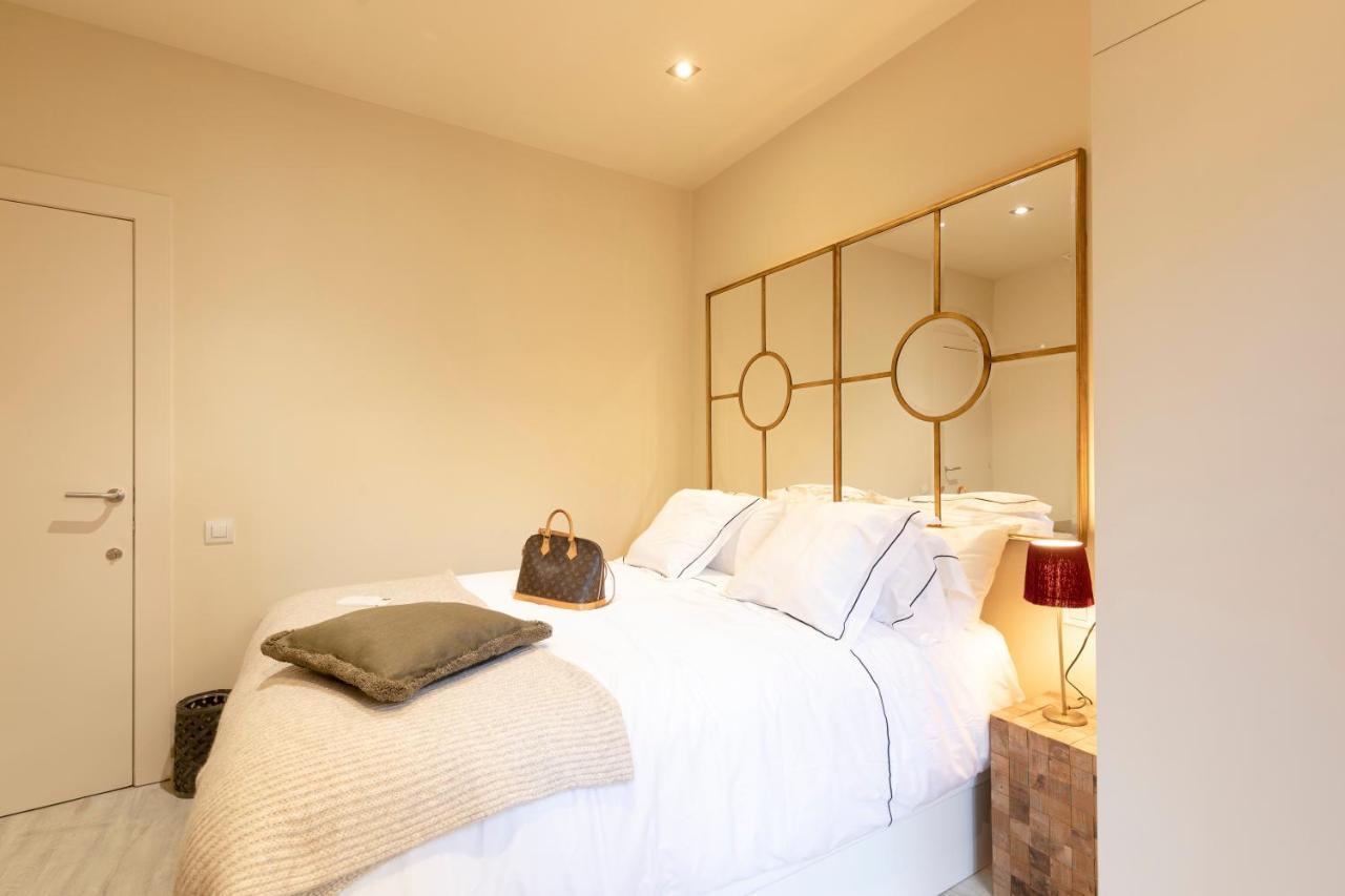 Chic Apartments บาร์เซโลนา ภายนอก รูปภาพ