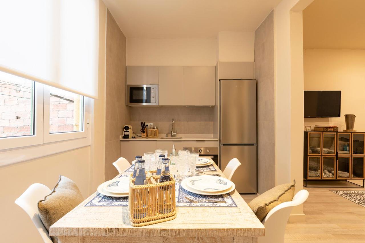 Chic Apartments บาร์เซโลนา ภายนอก รูปภาพ