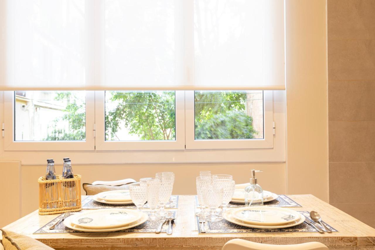 Chic Apartments บาร์เซโลนา ภายนอก รูปภาพ