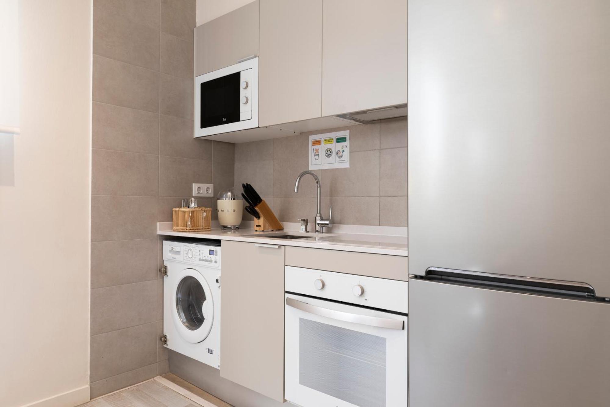 Chic Apartments บาร์เซโลนา ภายนอก รูปภาพ